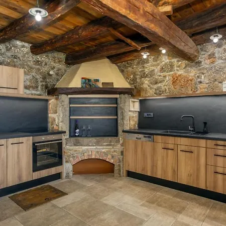 Casa Antica - Storia Opatija Ičići