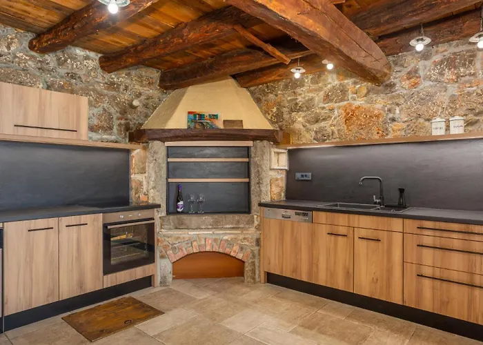 Willa Casa Antica - Storia Opatija Ičići