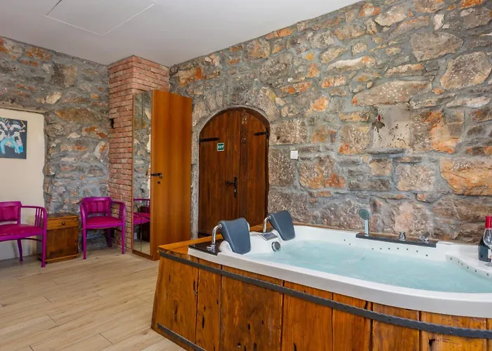 Casa Antica - Storia Opatija Willa *