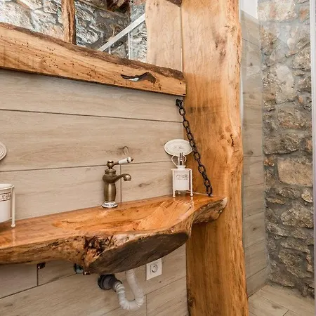 Casa Antica - Storia Opatija فيلة *